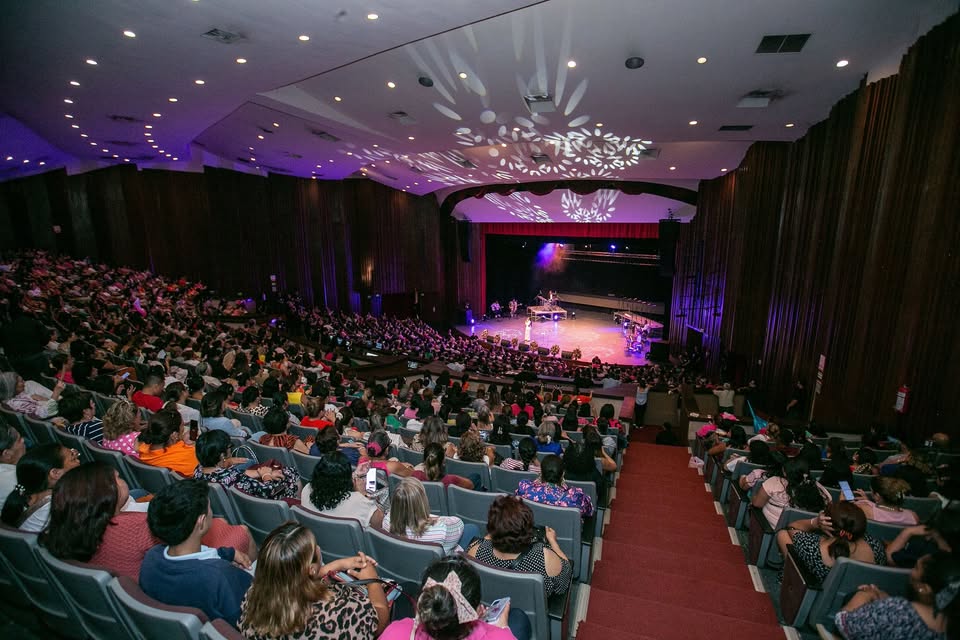 Reunión de Familias Sobre la Roca en Villahermosa